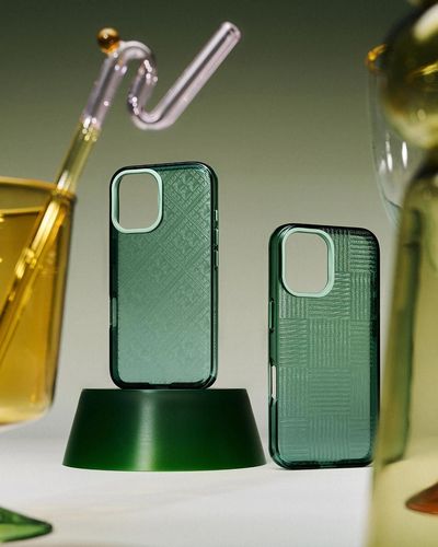 textured-glass-luminous-sculpture